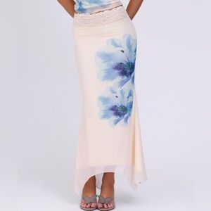 Tiger Mist Cream Blue Flower Midi Skirt